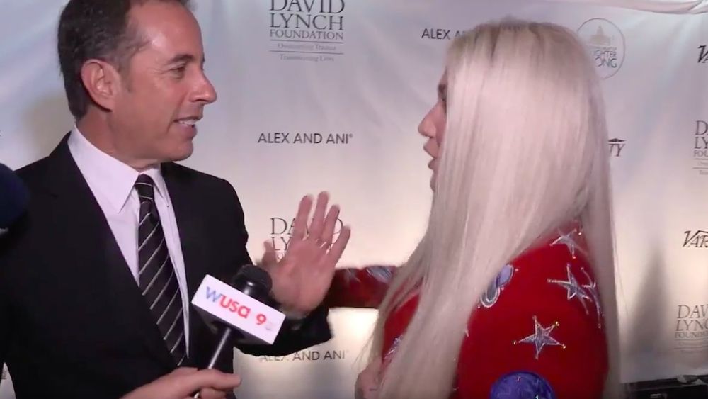 Seinfeld Rejects Kesha's Hug