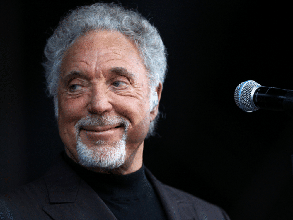 Tom Jones, “What’s New Pussycat” (1965)